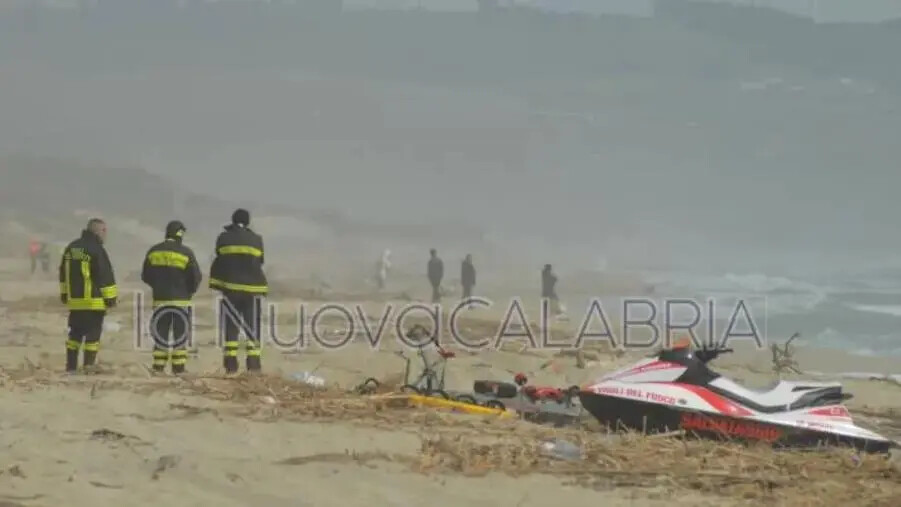 images Naufragio di Cutro, un cartello di Ong pronto a costituirsi parte civile