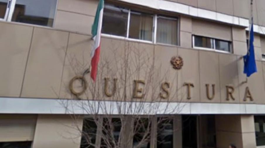 images Cosenza, arrestato l'uomo che ha minacciato la sua ex con arma da fuoco