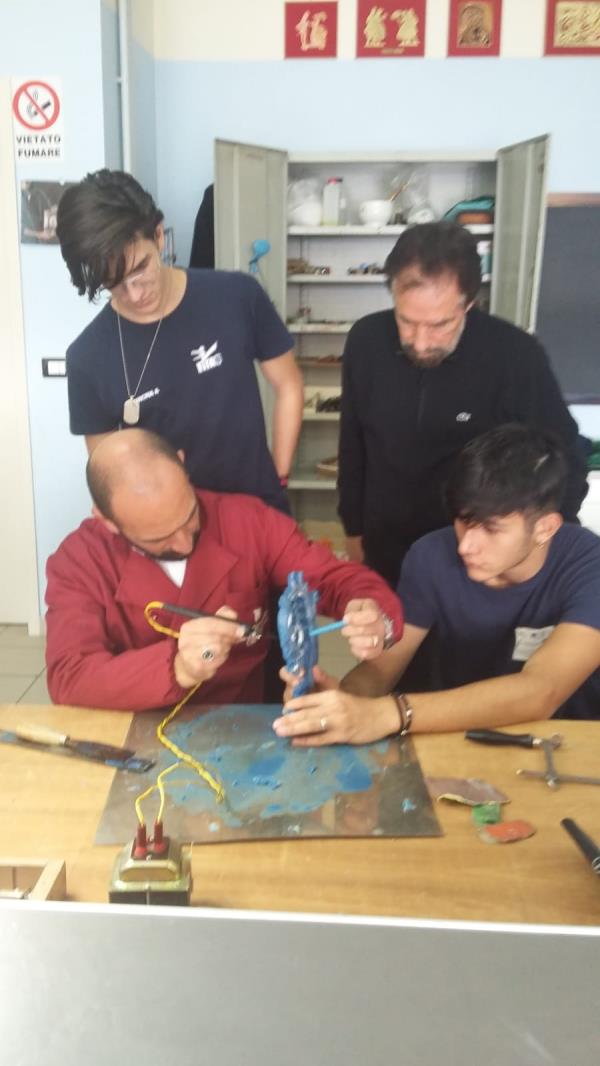 images Il Comune di Locri plaude al blitz contro i Cordì: "Una ventata  di aria pulita"