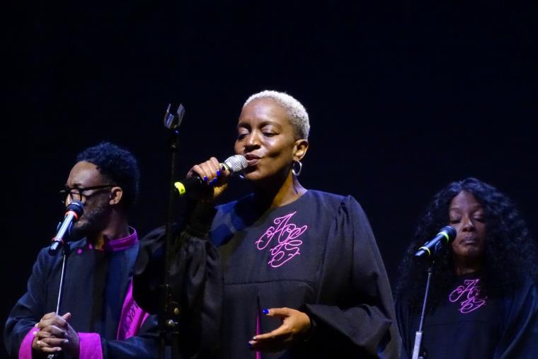 images Eric Waddell e i suoi gospel singers fanno entrare l’atmosfera natalizia a Caulonia e Lamezia