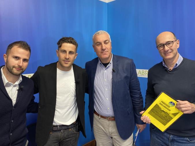 Il Processo Giallorosso. Il Catanzaro sogna di esorcizzare i play-off: in studio il bomber Biasci images Il Processo Giallorosso. Il Catanzaro sogna di esorcizzare i play-off: in studio il bomber Biasci