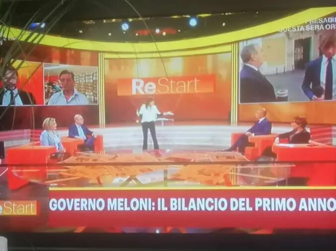 images Economia, la crisi dei consumi: su Rai3 ne parla l'imprenditore calabrese Giovanni Sgrò