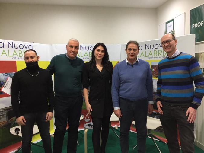 Processo giallorosso. Pareggio amaro del Catanzaro contro la Vibonese, cosa non ha funzionato? (COMMENTA IN DIRETTA) images Processo giallorosso. Pareggio amaro del Catanzaro contro la Vibonese, cosa non ha funzionato? (COMMENTA IN DIRETTA)