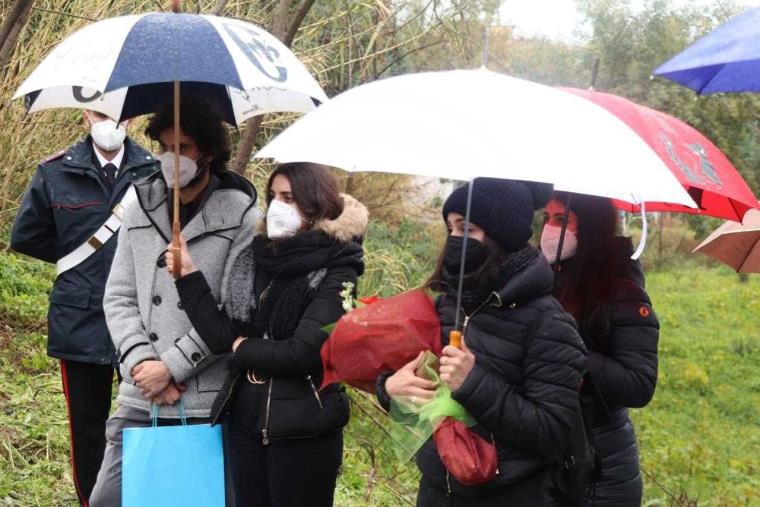 Paola, intitolata la strada al Mar. Magg. dei Carabinieri Antonio Carbone images Paola, intitolata la strada al Mar. Magg. dei Carabinieri Antonio Carbone
