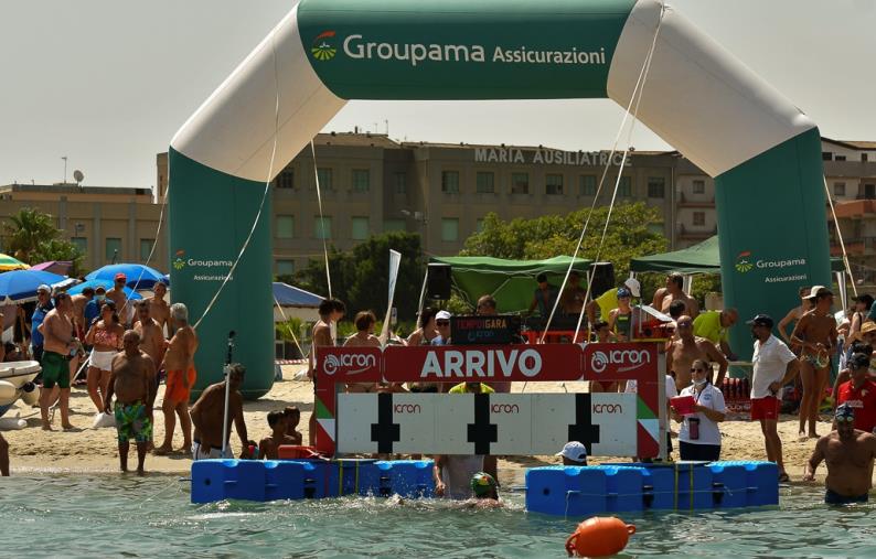 images Soverato. Sport e Turismo, Secondo Trofeo "Perla dello Jonio": Vince la Calabria Swim Race