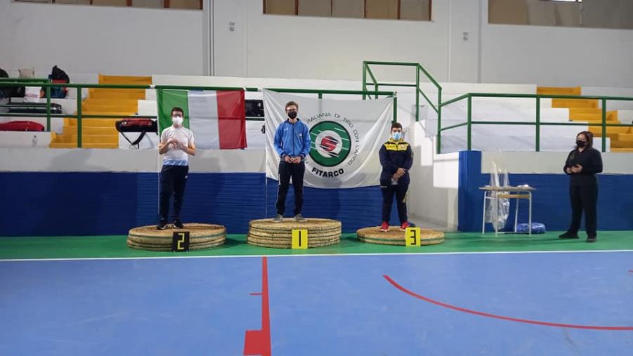 images Catanzaro. Tiro con l'arco, ancora successi per gli arcieri del "Club Lido" alle gare di Aprigliano