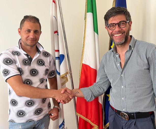 Vibo, costituita la segreteria provinciale della Failp Cisal a sostegno dei lavoratori delle Poste
images Vibo, costituita la segreteria provinciale della Failp Cisal a sostegno dei lavoratori delle Poste