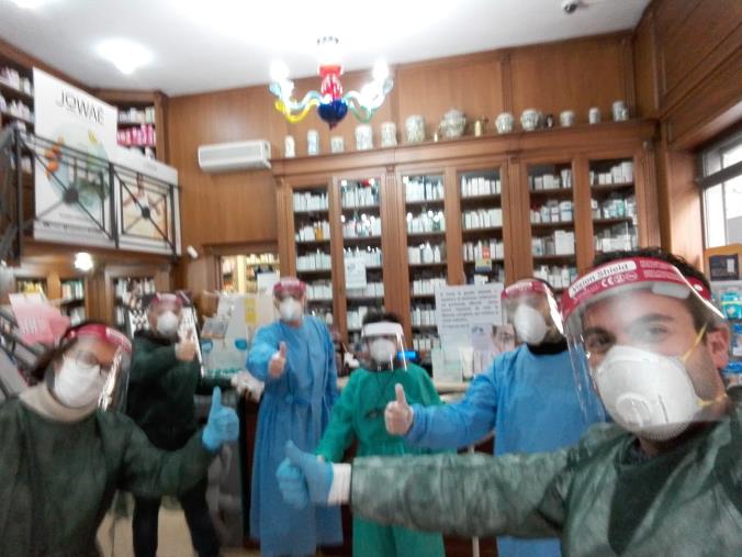 Coronavirus. La Farmacia Sestito di Catanzaro lancia un messaggio di speranza: "Ci vorrà del tempo, ma ce la faremo" (VIDEO MESSAGGIO) images Coronavirus. La Farmacia Sestito di Catanzaro lancia un messaggio di speranza: "Ci vorrà del tempo, ma ce la faremo" (VIDEO MESSAGGIO)