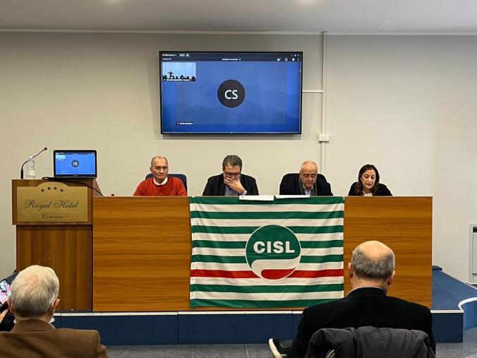 images Riunito l’Esecutivo della CISL di Cosenza, Lavia: "Rilegare, unire, costruire ponti è nel nostro dna"