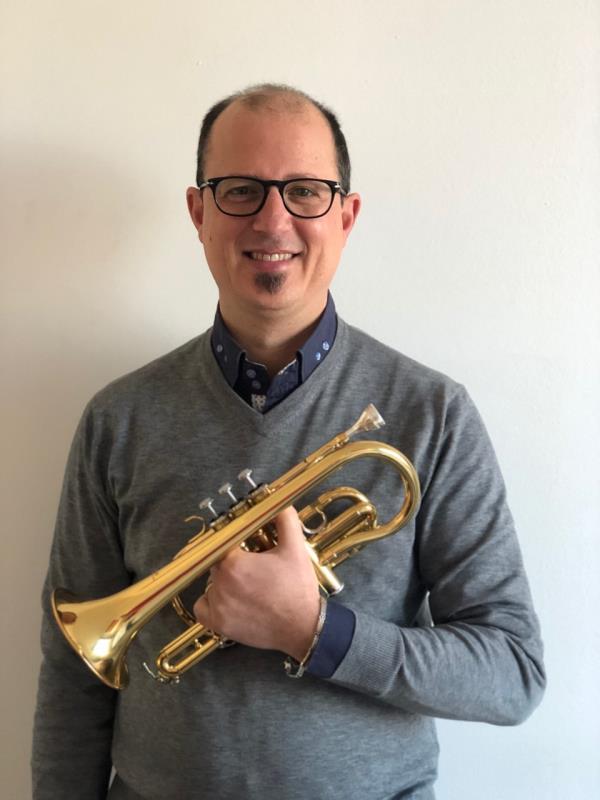 images Musica, a Laureana di Borrello il concerto dell'Orchestra giovanile con solista Michele Civitano