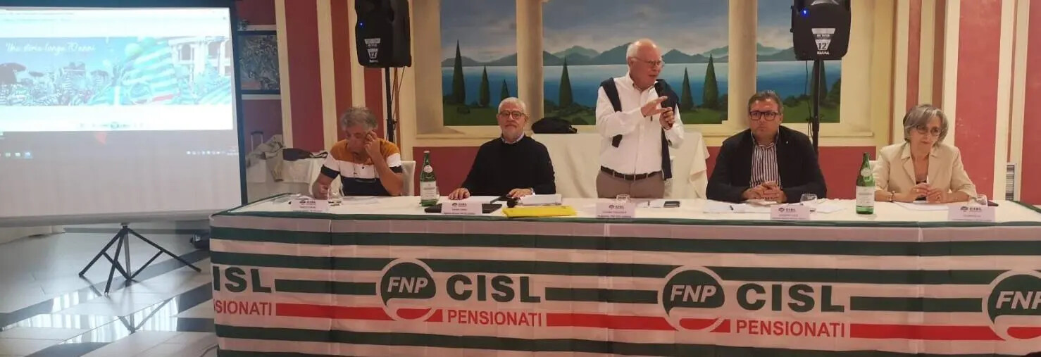 Pensionati Cisl Cosenza: "Non si fa cassa sulle pensioni, non siamo un bancomat"
images Pensionati Cisl Cosenza: "Non si fa cassa sulle pensioni, non siamo un bancomat"