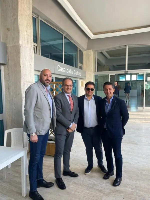 Mimmo Donato in Consiglio provinciale, Montuoro: "L'assise si arricchisce di un tassello importante" images Mimmo Donato in Consiglio provinciale, Montuoro: "L'assise si arricchisce di un tassello importante"