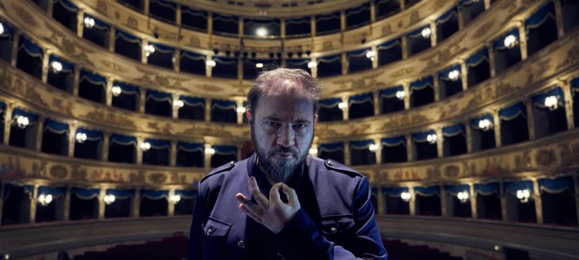 images Il compositore crotonese Franco Eco firma le musiche dei film “E buonanotte” e “Tenebra”