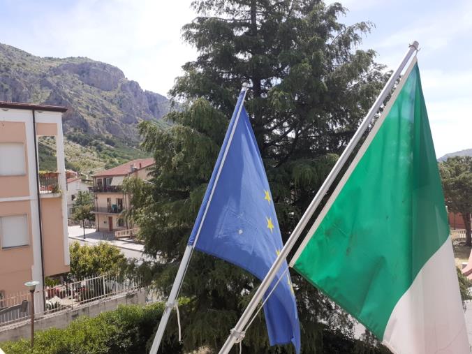 Frascineto. In arrivo tre borse di studio per studenti residenti che si sono distinti nei loro percorsi scolastici images Frascineto. In arrivo tre borse di studio per studenti residenti che si sono distinti nei loro percorsi scolastici