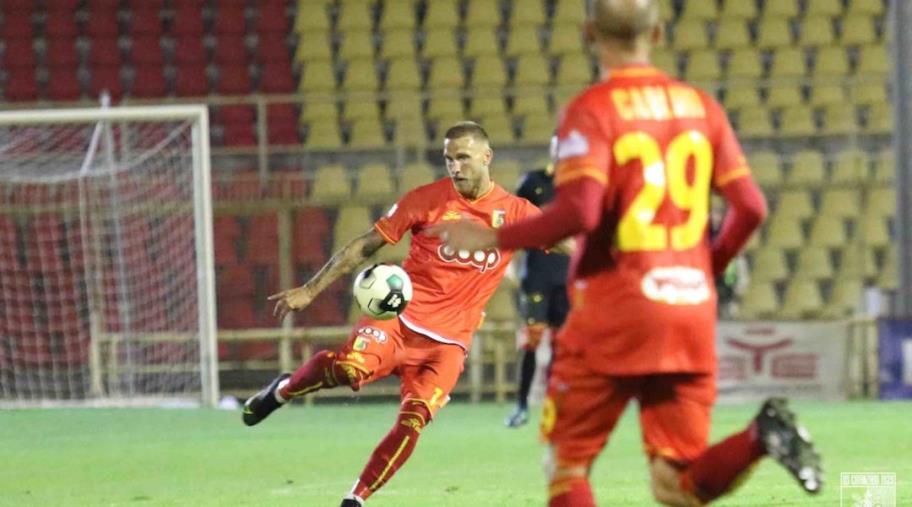 Us Catanzaro 1929, conto alla rovescia per la delicatissima sfida di Catania. Carlini verso la conferma, Porcino e Curiale in partenza images Us Catanzaro 1929, conto alla rovescia per la delicatissima sfida di Catania. Carlini verso la conferma, Porcino e Curiale in partenza