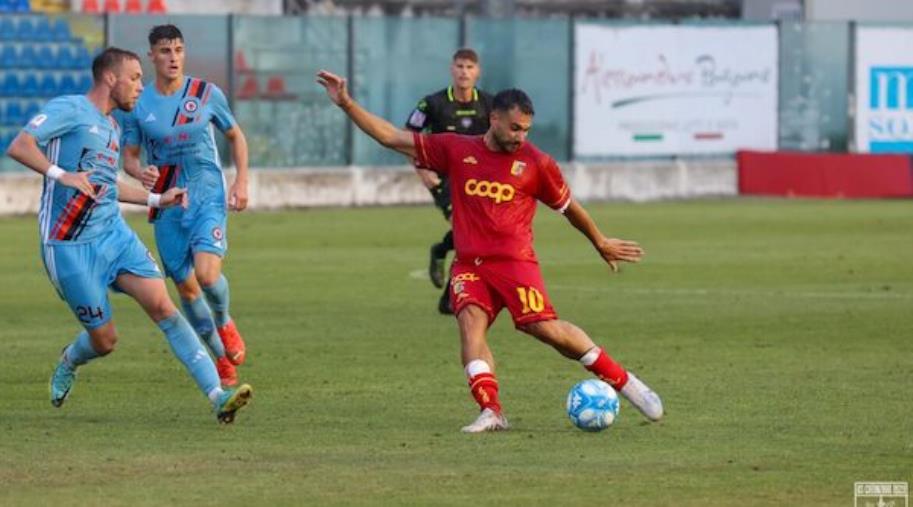 Us Catanzaro 1929, Curcio in prestito alla Casertana images Us Catanzaro 1929, Curcio in prestito alla Casertana