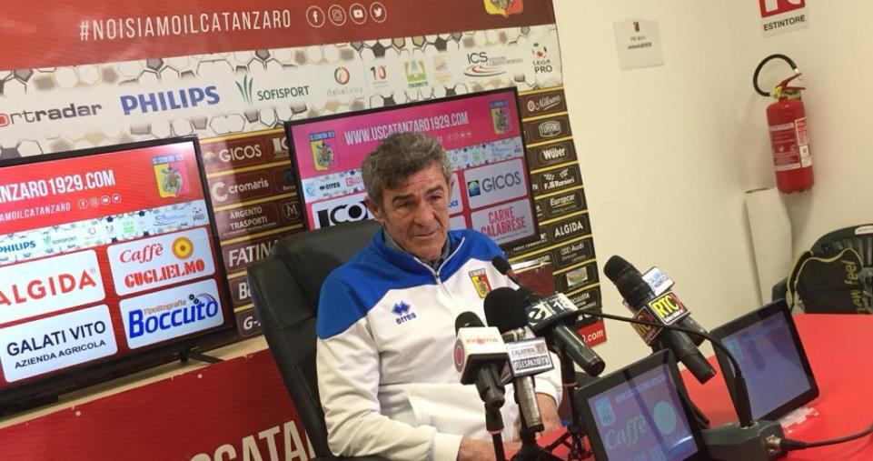 images Us Catanzaro 1929, il tecnico Auteri alla vigilia del derby con la capolista: "Domani servono testa e cuore" (VIDEO)