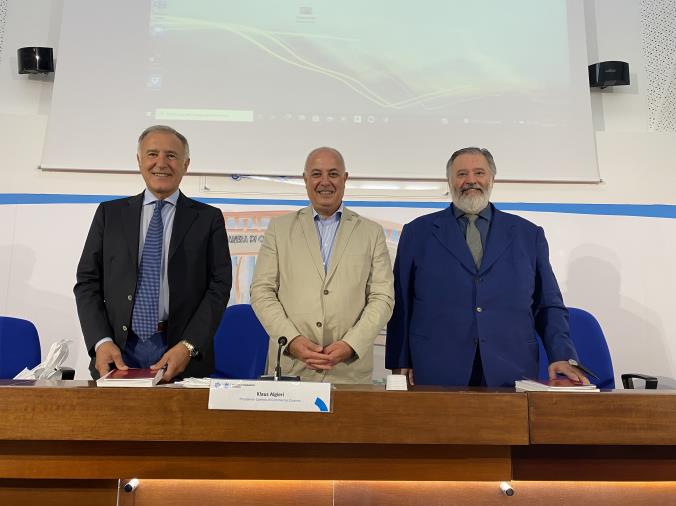 images Cosenza. La Camera di Commercio ha presentato l'aggiornamento alla Raccolta provinciale degli usi