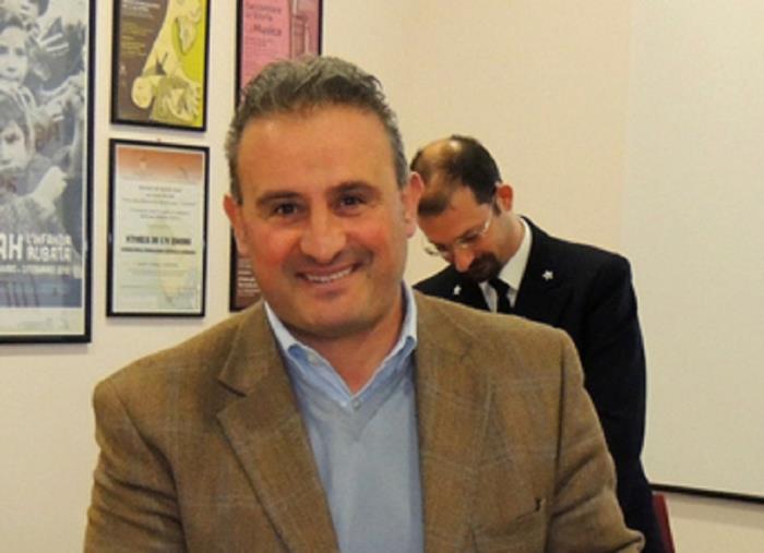 images Catanzaro, Mungo (I Quartieri): "Psc, la morte del Cigno"