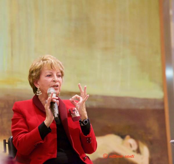 Lamezia, ritorna la rassegna "A Palazzo con lo Scrittore" images Lamezia, ritorna la rassegna "A Palazzo con lo Scrittore"