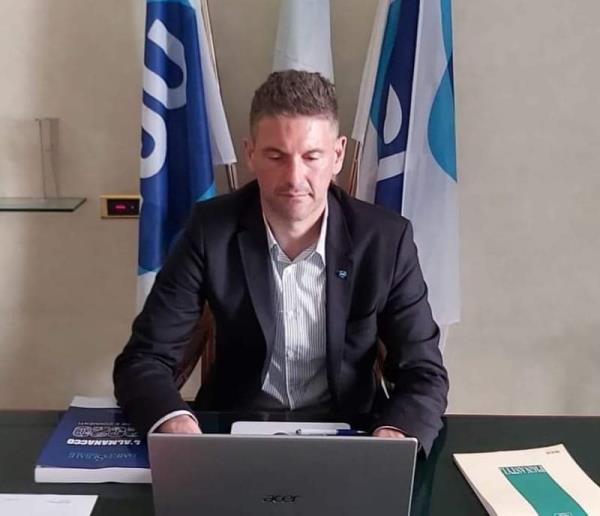 images Sanità, Giuliano (Ugl): "Il Covid riprende forza, senza una riforma rivoluzionaria si va al punto di non ritorno"