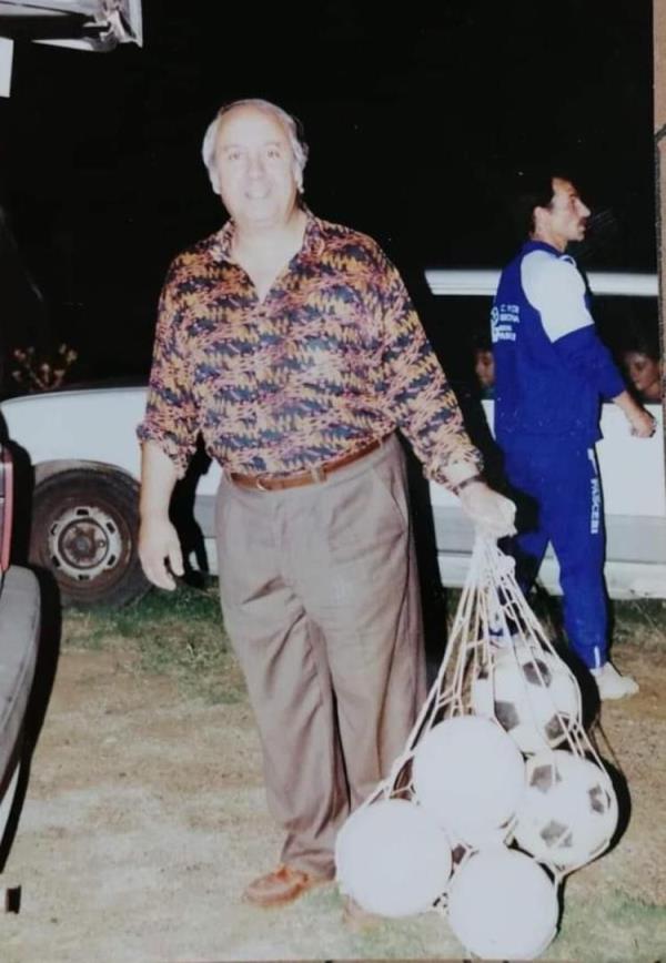 images Addio a Pepè Amoroso. Il ricordo dell'A.S.D.&nbsp; A.I.V.I.O.: "Trasmetteva a&nbsp;ragazzi, collaboratori &nbsp;e allenatori il suo desiderio di vittoria"