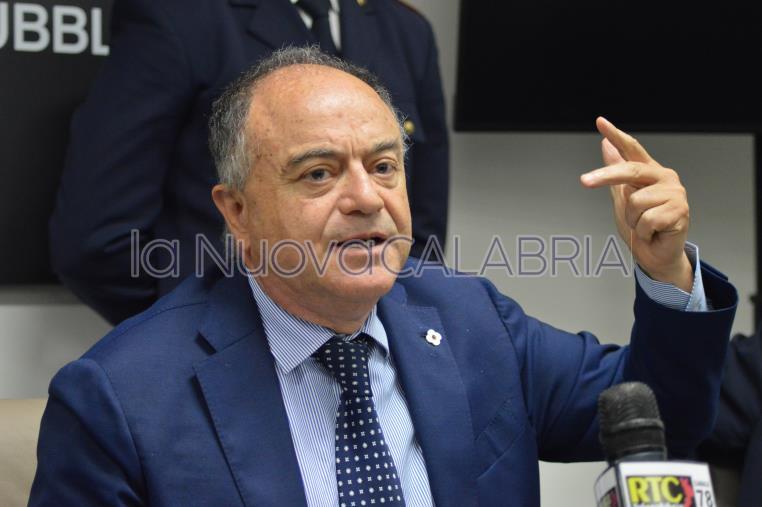 'Ndrangheta, la Dda di Catanzaro: "Sostegno elettorale dai clan a politici vibonesi" images 'Ndrangheta, la Dda di Catanzaro: "Sostegno elettorale dai clan a politici vibonesi"