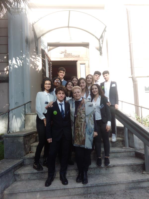 Nuovi 17 assistenti odontoiatrici si diplomano grazie al Centro Prisma di San Sostene images Nuovi 17 assistenti odontoiatrici si diplomano grazie al Centro Prisma di San Sostene