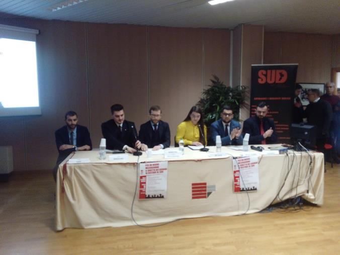 images Crotone, incidente tra automobili: ferite due persone 