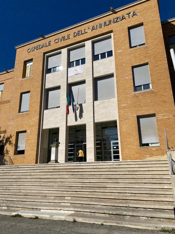 Coronavirus. L'ospedale Annunziata apre alle nuove assunzioni dopo l'ordinanza di Occhiuto images Coronavirus. L'ospedale Annunziata apre alle nuove assunzioni dopo l'ordinanza di Occhiuto