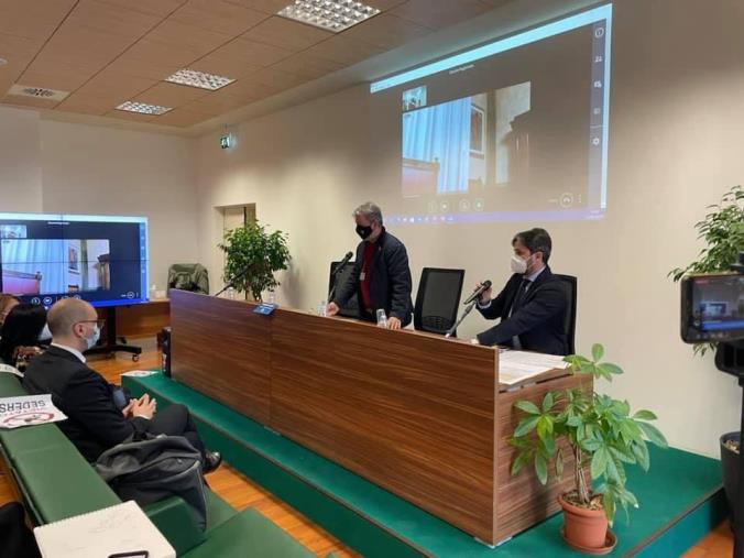 images Spirlì: "La Calabria non sarà tutta zona rossa, si proteggeranno singoli territori"