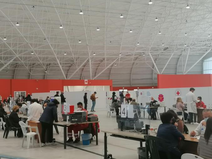 Al via la vaccinazione del personale dell'Amc. Il management ringrazia la ProCiv e l'Asp di Catanzaro images Al via la vaccinazione del personale dell'Amc. Il management ringrazia la ProCiv e l'Asp di Catanzaro