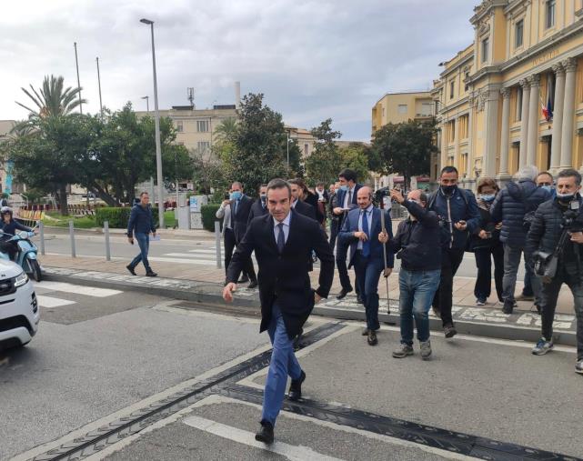 Occhiuto: "Giunta? Non è il problema che mi impegna di più, saranno rispettati i tempi dello Statuto" images Occhiuto: "Giunta? Non è il problema che mi impegna di più, saranno rispettati i tempi dello Statuto"