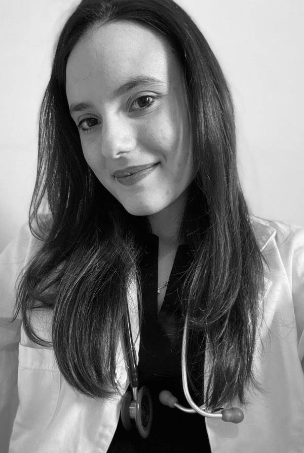 Critiche all'Asp di Catanzaro, una dottoressa a Riccio: "Non conosce il significato di reperibilità" images Critiche all'Asp di Catanzaro, una dottoressa a Riccio: "Non conosce il significato di reperibilità"