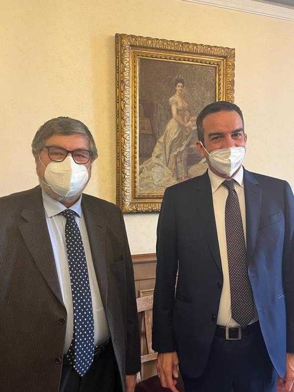 images Comunità energetiche rinnovabili, intesa tra D'Ippolito e Occhiuto: "La Calabria può esserne leader in Italia, presto un convegno insieme"