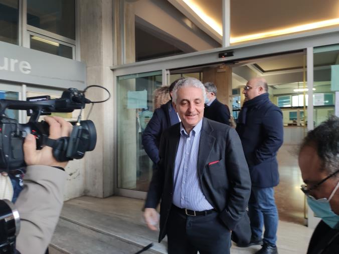 images Quagliariello sulle Comunali: "Aperti a più soluzioni". A Occhiuto: "Si sta insieme nella buona e nella cattiva sorte" 