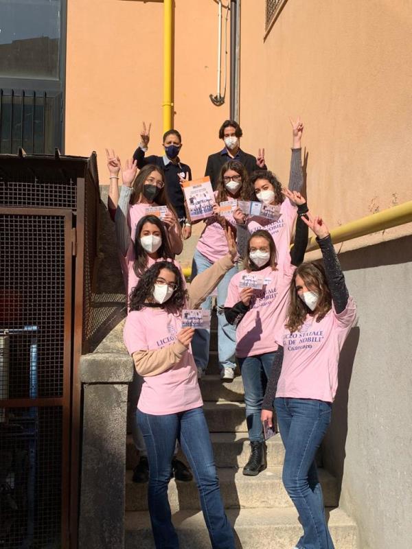 “Formare alla peer education": protagonisti gli studenti dell'Istituto De Nobili di Catanzaro images “Formare alla peer education": protagonisti gli studenti dell'Istituto De Nobili di Catanzaro