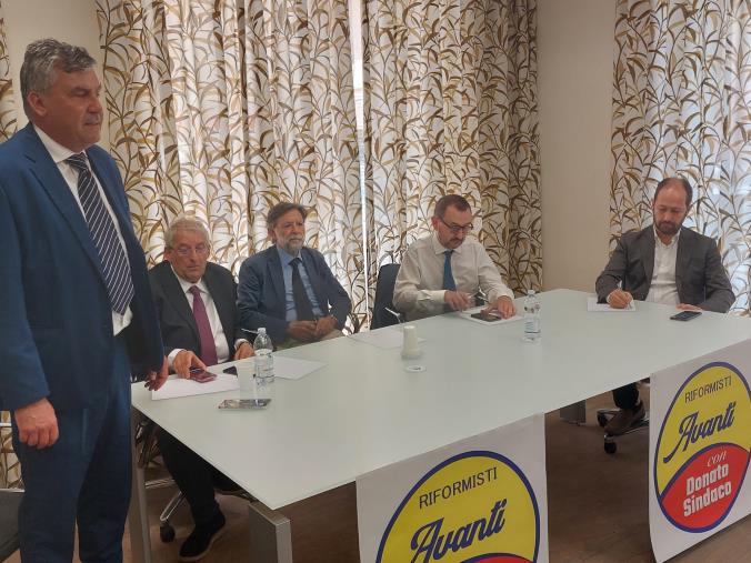 Comunali, Rosato (Italia Viva): "Donato ha programma serio per la città" images Comunali, Rosato (Italia Viva): "Donato ha programma serio per la città"