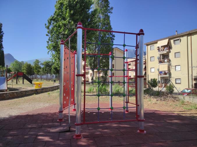 Castrovillari, nuove installazioni ludiche e interventi per lo svago di grandi e piccoli images Castrovillari, nuove installazioni ludiche e interventi per lo svago di grandi e piccoli