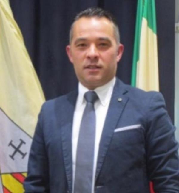 images Abusivismo idrico a Catanzaro, Levato: "Plauso ai controlli della Polizia locale, da Fiorita un forte segnale di legalità" 