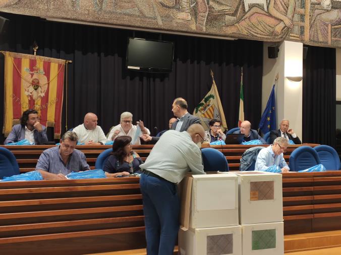 images Provincia Catanzaro, la sfida Fiorita-Mormile: in corso lo spoglio dei voti 