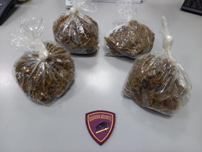 images Taurianova, spaccio di droga e furto aggravato di energia elettrica: arrestato 70enne