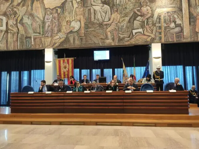 images Consiglio comunale Catanzaro: Talerico, Lostumbo e Mancuso al gruppo misto