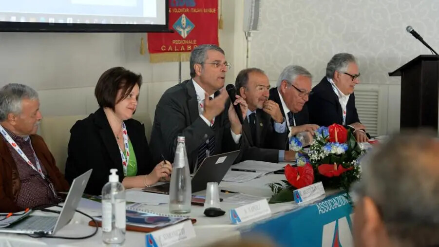 Conclusa l'Assemblea regionale Avis: l'associazione sceglie di puntare sempre più sui giovani images Conclusa l'Assemblea regionale Avis: l'associazione sceglie di puntare sempre più sui giovani