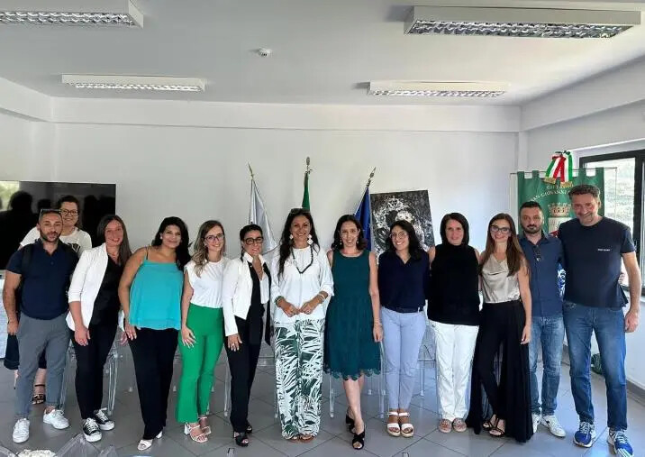 images San Giovanni in Fiore, assunti 8 nuovi assistenti sociali
