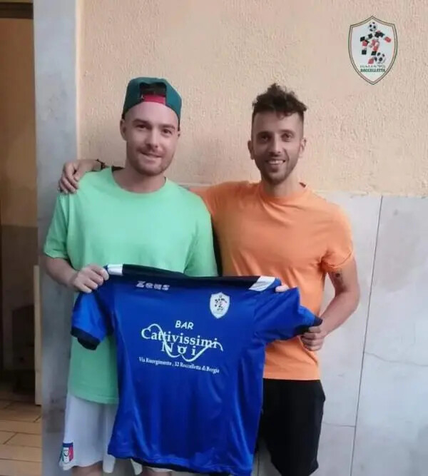 Futsal, il colpo da 90 è del Roccelletta: ecco Genny Fiorentino images Futsal, il colpo da 90 è del Roccelletta: ecco Genny Fiorentino