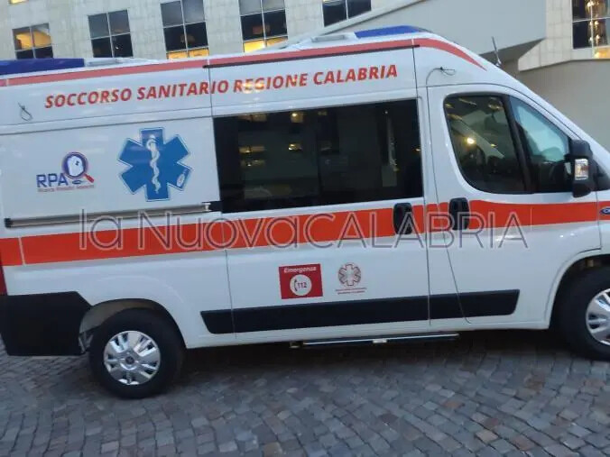 images Sullo scooter travolto da un'auto: muore dirigente in pensione a Bova Marina