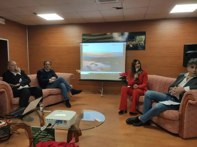 La città in 15 minuti e i poli del Capoluogo: presentato il preliminare del PSC di Catanzaro images La città in 15 minuti e i poli del Capoluogo: presentato il preliminare del PSC di Catanzaro