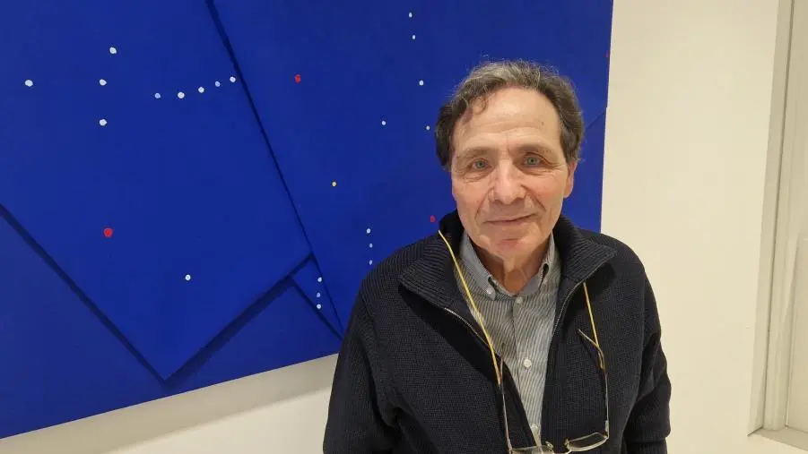 Prorogata la mostra di Cesare Berlingeri nella sede catanzarese della Banca di Montepaone images Prorogata la mostra di Cesare Berlingeri nella sede catanzarese della Banca di Montepaone