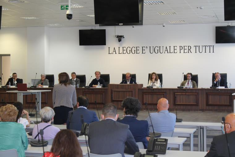 images Catanzaro, pm e giudici contro la riforma Cartabia. L'Anm: "Intimidisce i magistrati"